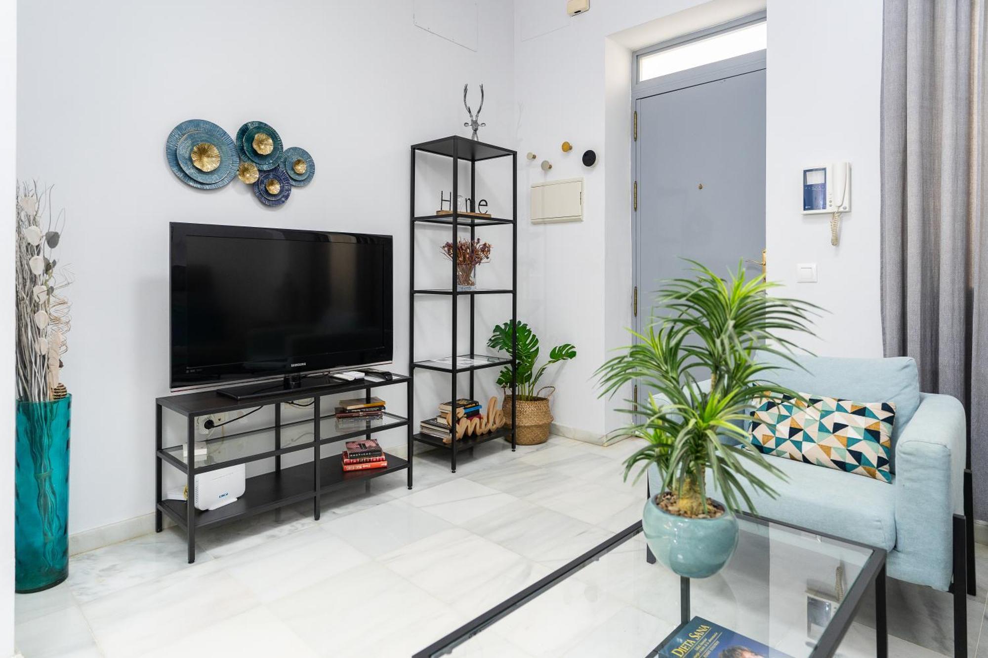 Apartamento Triana Deluxe Con Patio Privado เซบีญา ภายนอก รูปภาพ