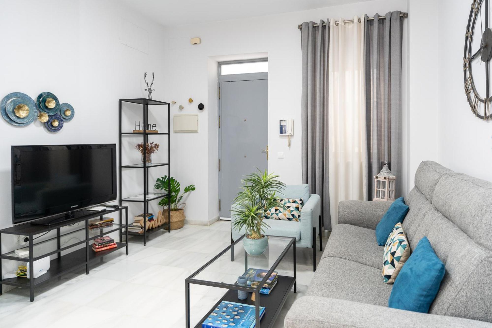 Apartamento Triana Deluxe Con Patio Privado เซบีญา ภายนอก รูปภาพ